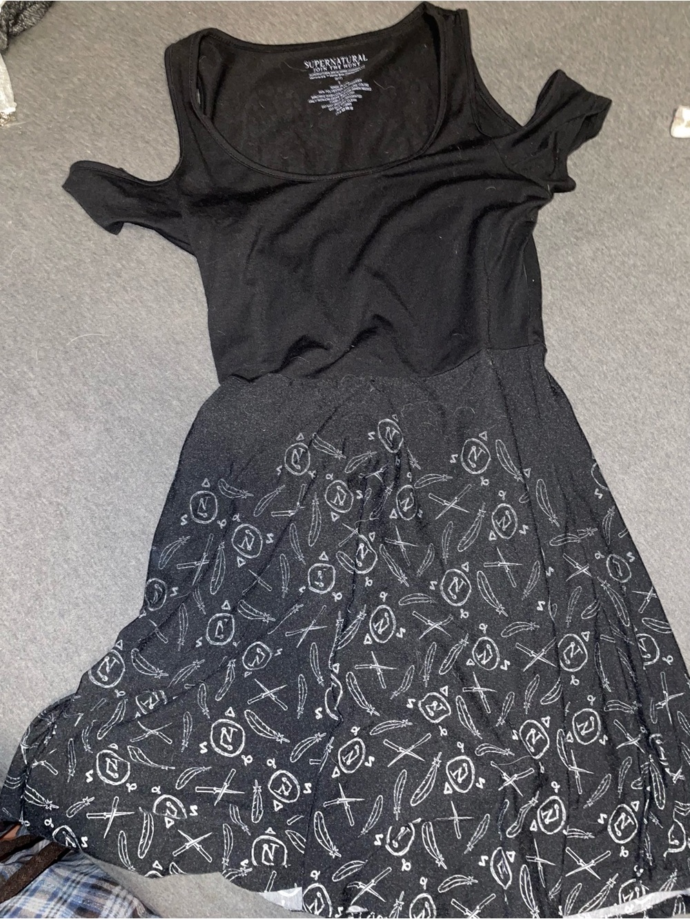 Supernatural Black Cold-Shoulder Swing Dress with pockets size small